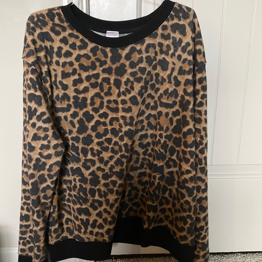 SOFTEST pullover/sweatshirt